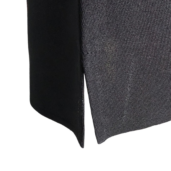 Exclusively Misook Petite Black Sleeveless Deep Scoop Neck Stretch Knit Shell - Picture 6 of 12